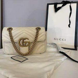 Gucci GG Marmont matelasse mini bag